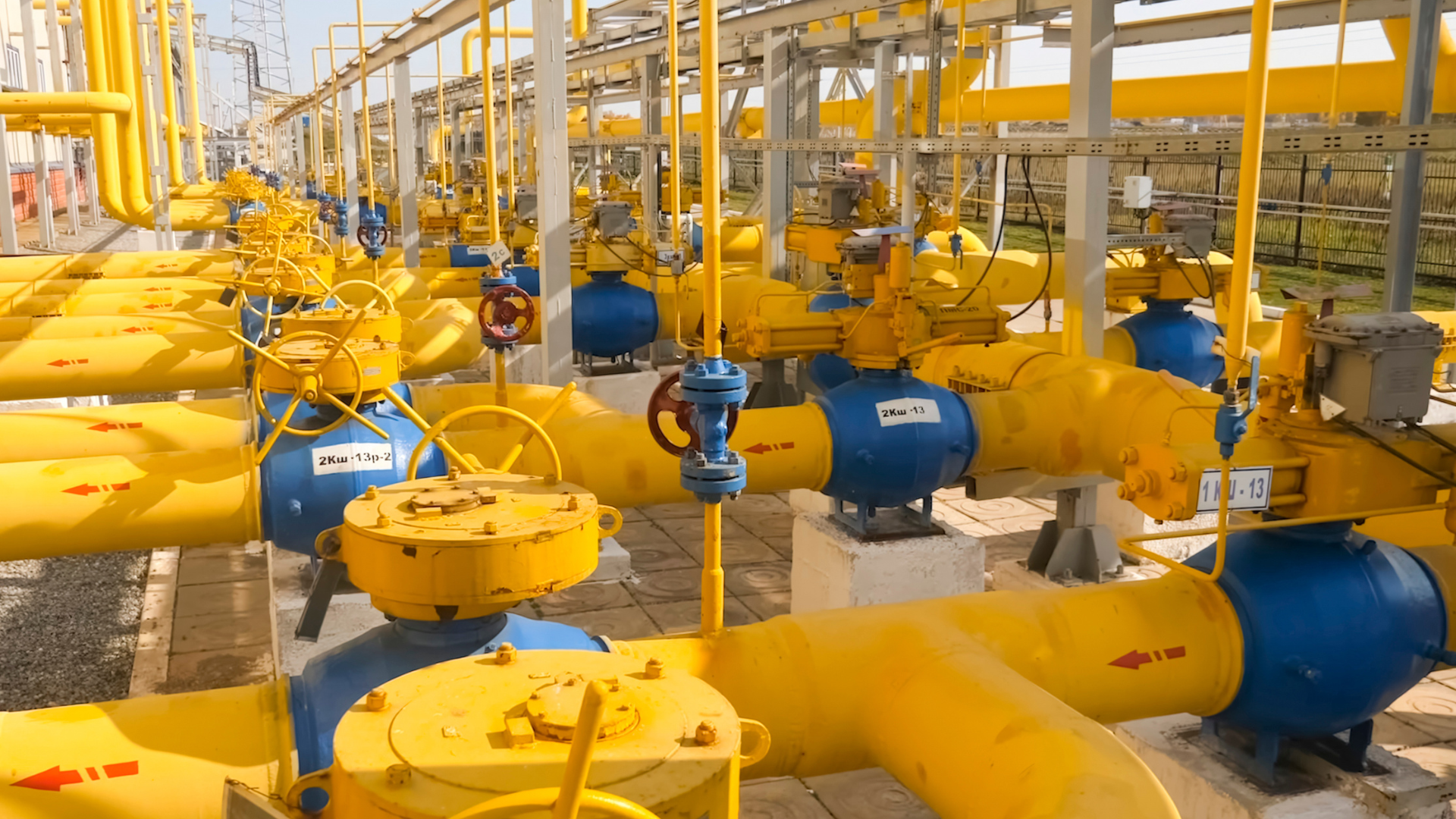 Fuel and Lubricant Supply Solutions: Keep Your Operations Running